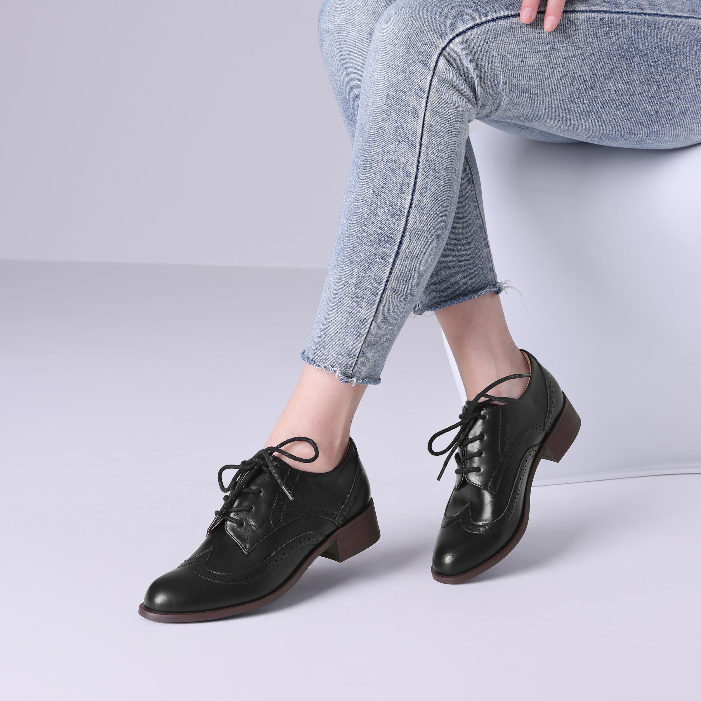 Women Black Oxfords Lace Up Pointed Toe Classic Business Formal Wingtip Brogue Dressy Shoes