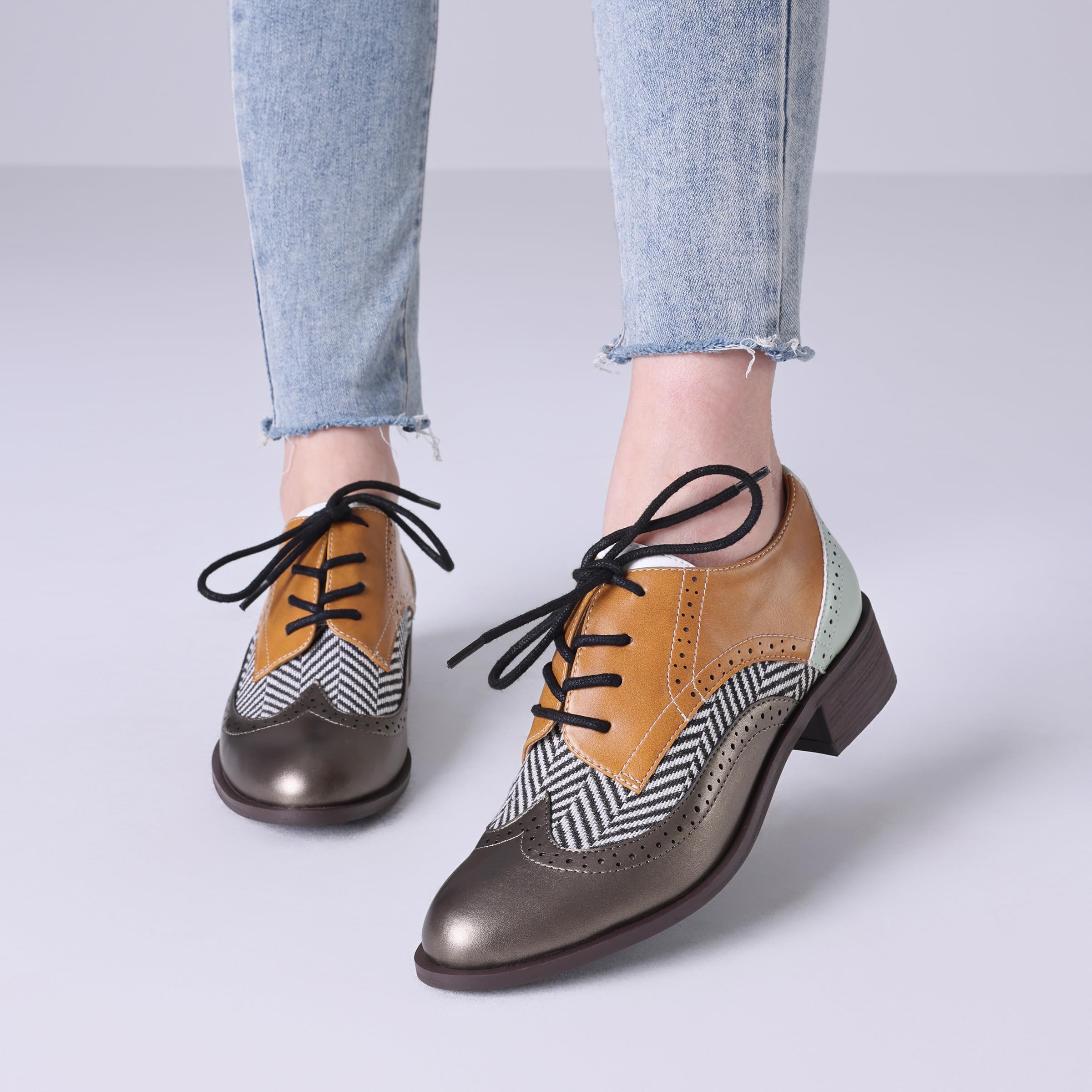 Women Black Oxfords Lace Up Pointed Toe Classic Business Formal Wingtip Brogue Dressy Shoes